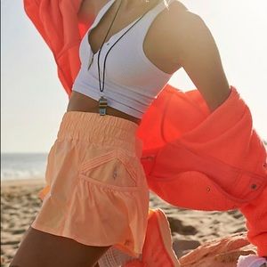 FREE PEOPLE Get Your Flirt On Shorts (color: Morning Sun - Size: Small)